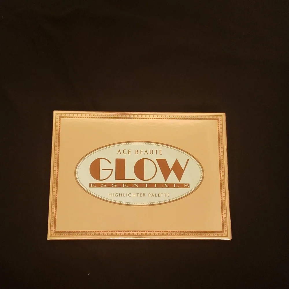 Ace Beaute Glow Highlighter, Illamasqua Setting Spray,V Kosmetic Velvet …